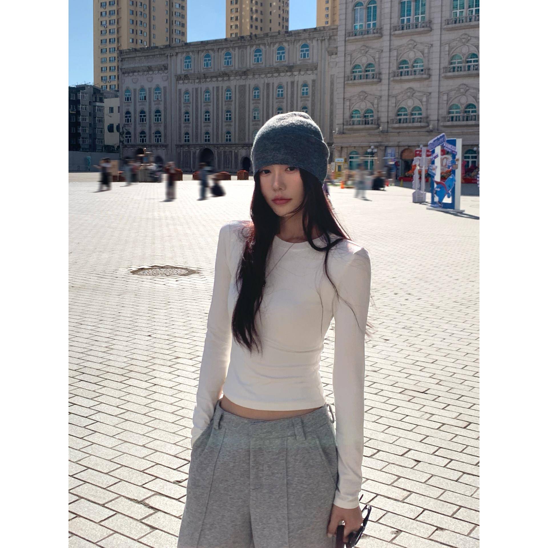 白色小圆领长袖打底衫女2026秋冬季新款内搭外穿齐腰短款紧身上衣