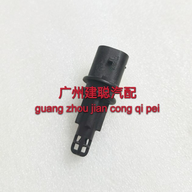 进气温度传感器别克赛欧雪佛兰科鲁兹佳宝昌河中意松花江12129596