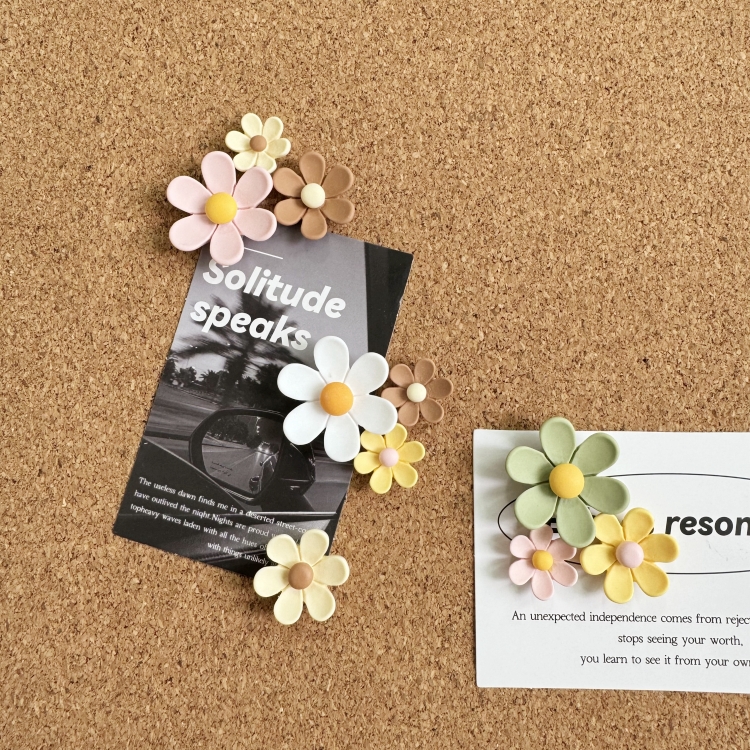 10个装大小花朵彩色图钉ins软木照片留言板毛毡按钉幼儿园装饰钉