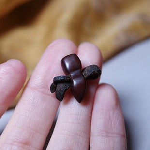 牧区原生态老皮绳老青稞雕普巴杵侧挂配件文玩纯手工DIY配饰