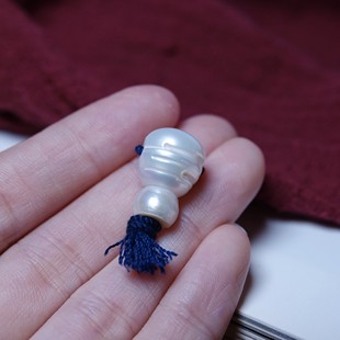 天然纯手磨老珍珠三通佛头配件文玩念珠手持束尾百搭配饰一图一物