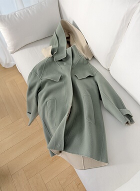 浅绿色双面呢大衣女中长款