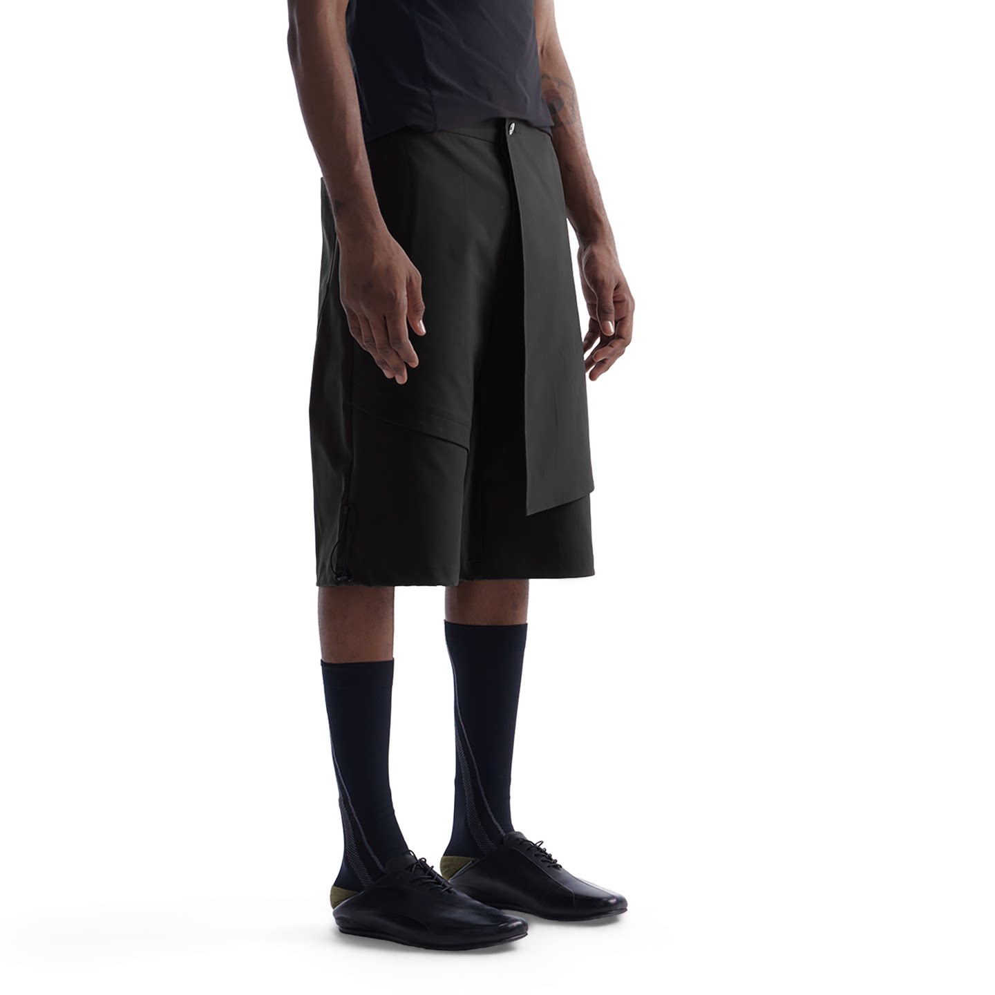 BEVAN UP|原纱UPF100+ 防泼凉感耐磨运动休闲剪裁短裤中裤