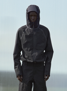 BEVAN UP|耀黑 功能性三防全压胶防水透气多口袋机能户外冲锋衣