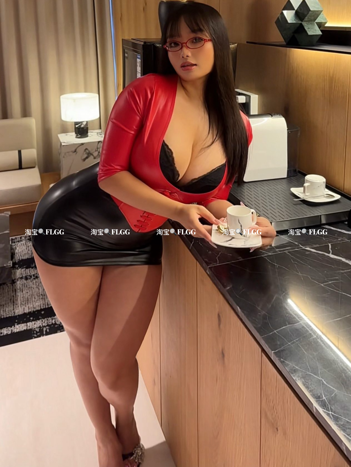 FLGG性感露胸深V漆皮PU拼接紧身mini超小短裙夜店塑身衣腰封款