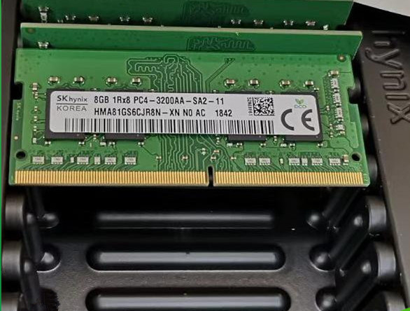 SK 海力士8GB 8G 1RX8 PC4-3200AA笔记本内存条HMA81GS6CJR8N-XN
