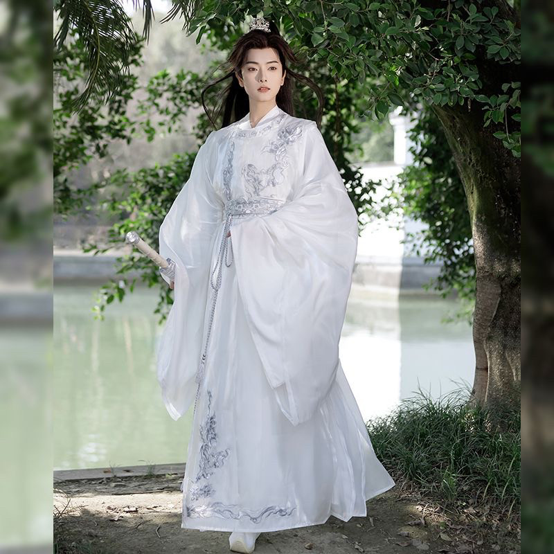 云川唐制汉服绣花圆领袍春夏白色