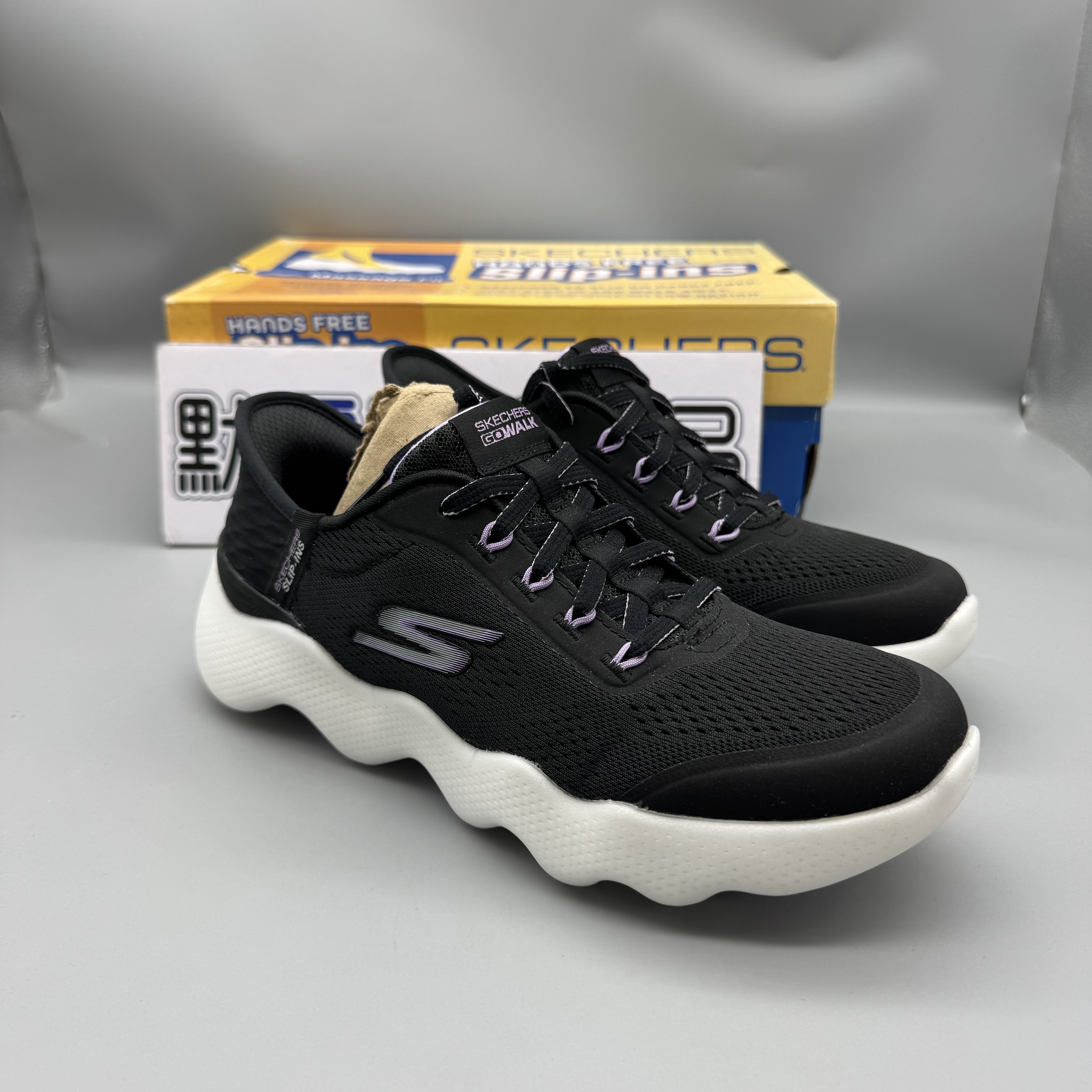 Skechers斯凯奇女鞋闪穿一脚蹬透气轻便防滑休闲运动健步鞋124916