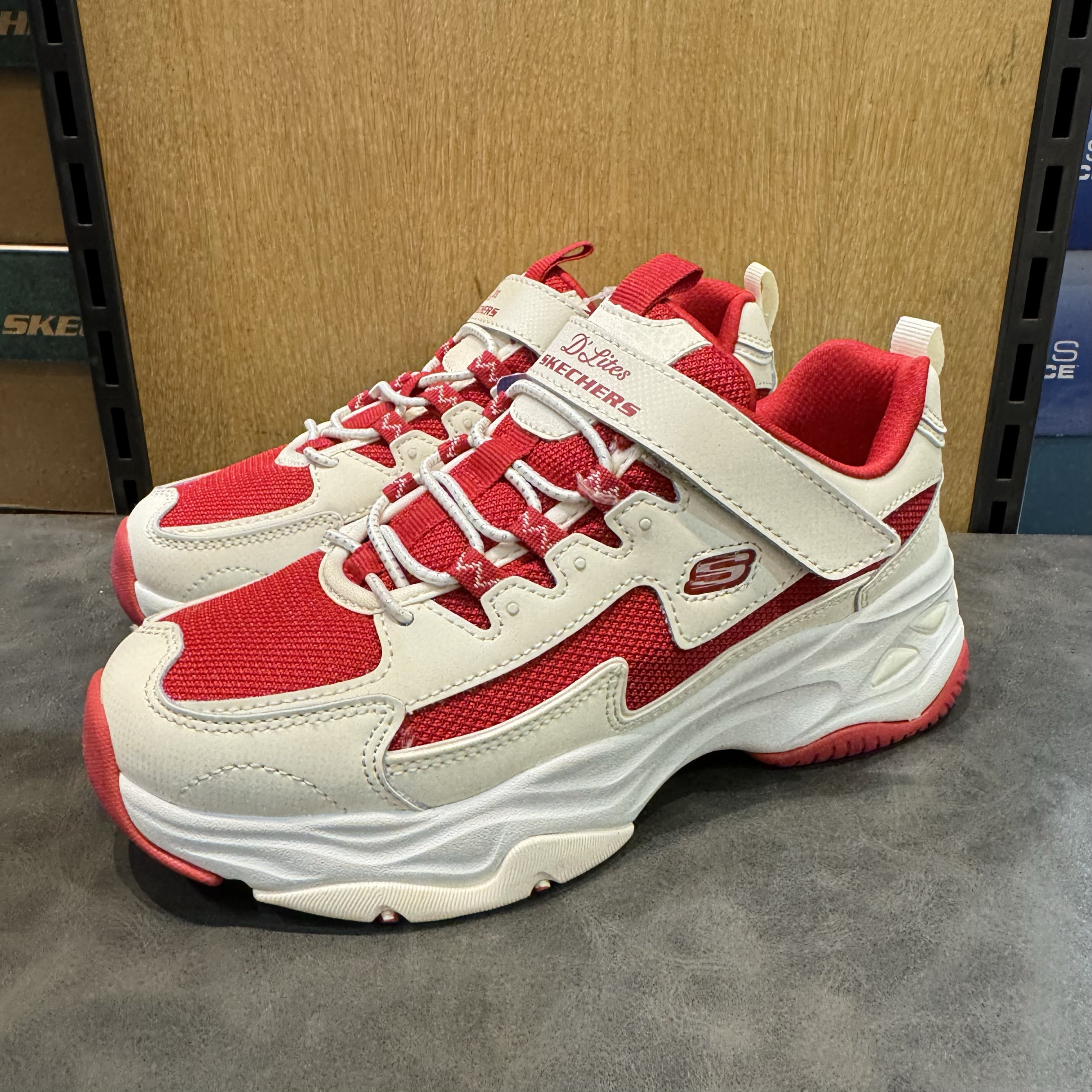 skechers斯凯奇闪电熊猫鞋男女童鞋老爹鞋儿童运动休闲鞋302542l