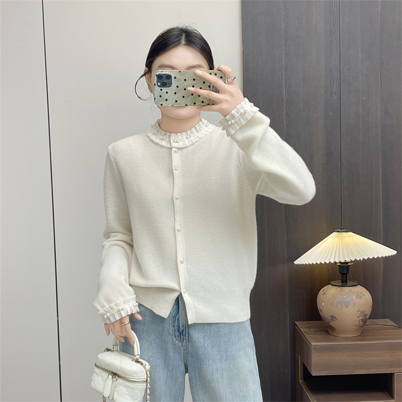 惠衣阁秋冬女长袖羊毛衫立领木耳边打底上衣韩版甜美钉珠针织衫