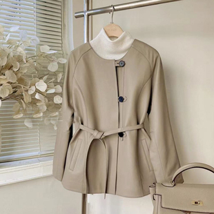 老钱风H簰3扣2025进口绵羊皮圆领系带收腰真皮皮衣女宽松羊皮外套