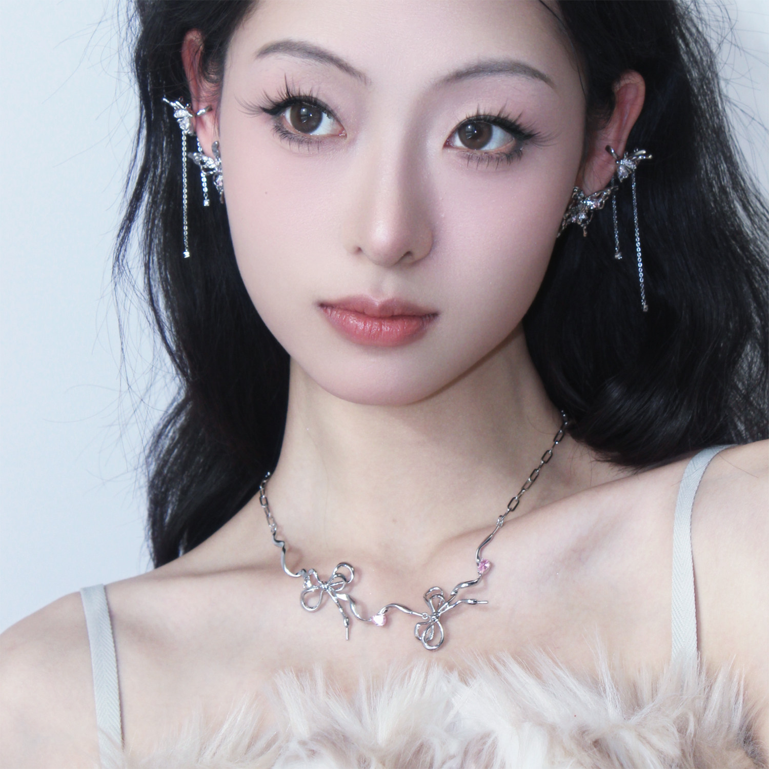 粉锆石蝴蝶耳钉耳骨夹甜酷设计女