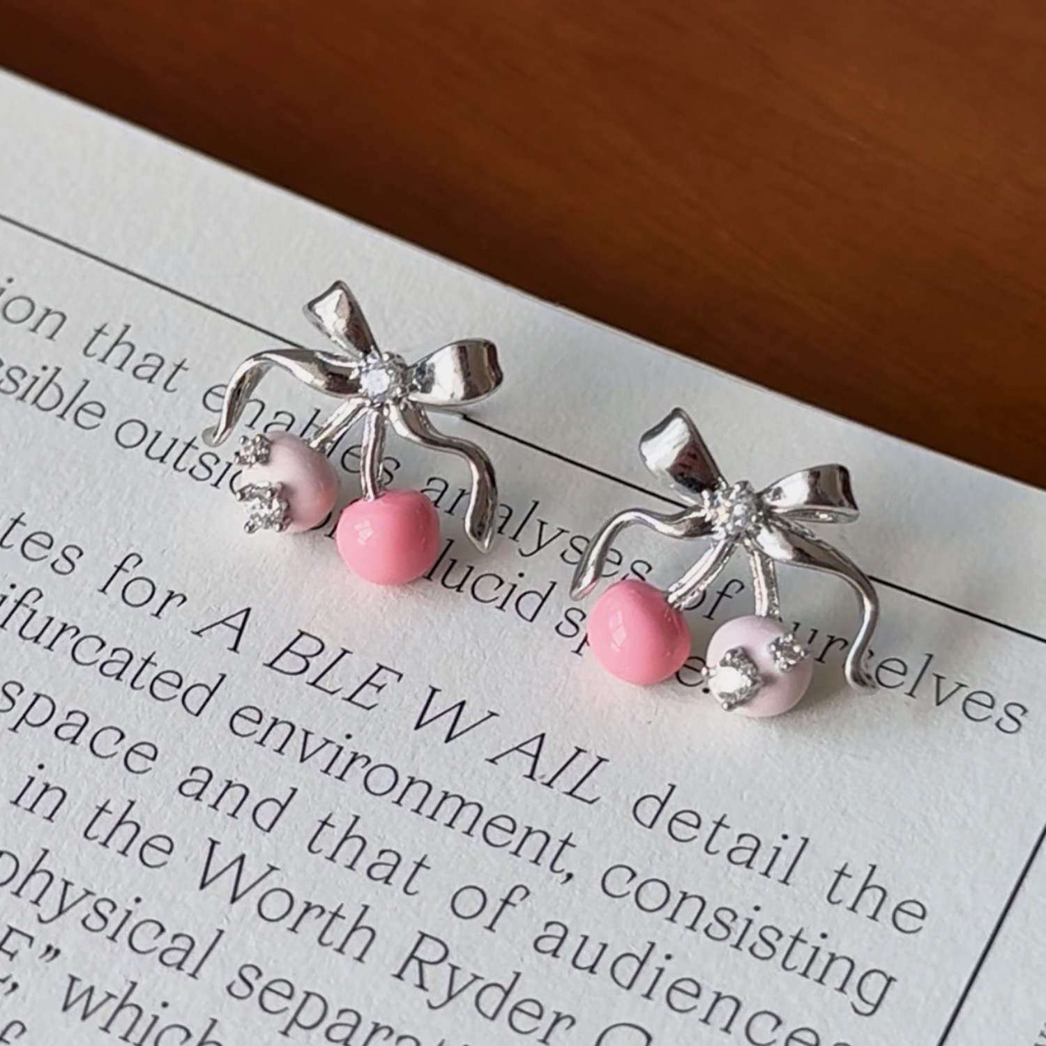 樱桃耳钉可爱精致925银针简约女