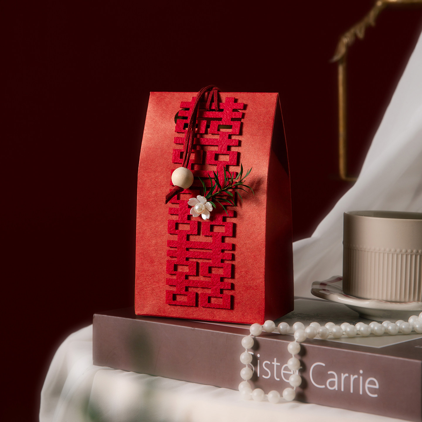 喜糖盒结婚礼糖果包装盒订婚专用高级感大号手提喜糖盒子礼盒空盒