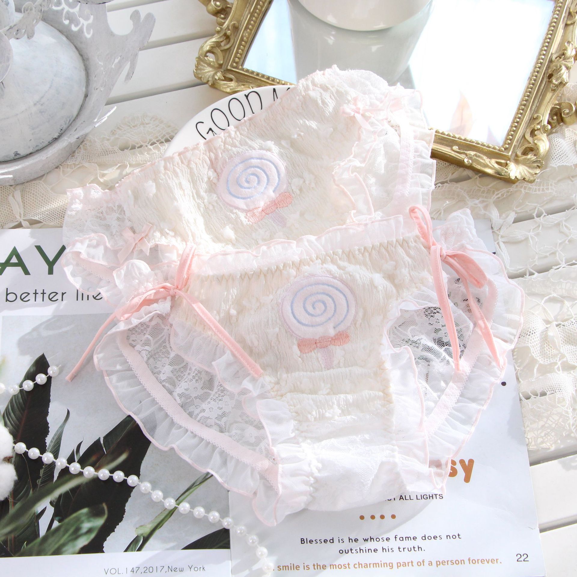 棒棒糖.洛丽塔日系内裤丝纯欲可爱三角裤女甜美学生绑带短裤蕾丝