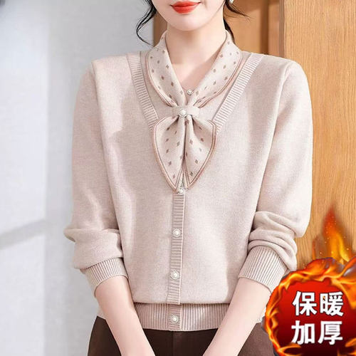 加绒毛衣加厚一体绒蝴蝶结领秋冬新款大码妈妈保暖内搭针织打底衫