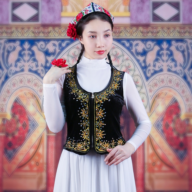 天山美翼金丝绒绣花新疆舞马甲女
