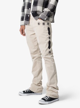 Mnml 白色灯芯绒铆钉水洗宽松流行高街潮流修身喇叭牛仔裤男新品