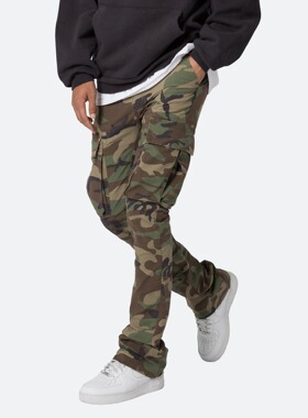 Mnml 复古军绿色迷彩紧身工装裤四季高街修身喇叭休闲裤男新品