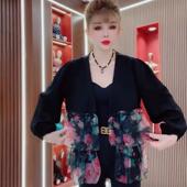 2025秋网红爆款 显瘦高端时尚 设计感拼接碎花女神范百搭拼接短外套