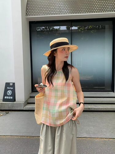 正反两穿亚麻清新格纹背心小衫