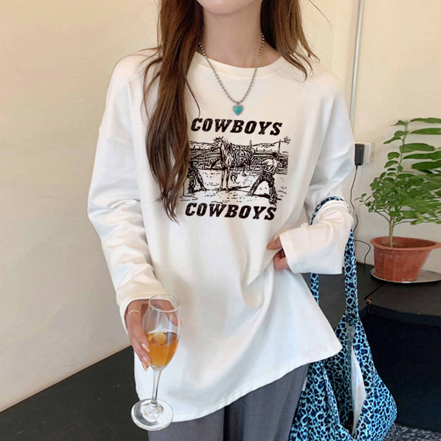 内搭打底衫女大码胖mm遮肚子2025新款春秋季加绒大码女装宽松上衣