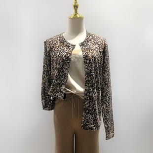 D家正品 圆领纯羊毛短款开衫 14针莱恩精纺毛衣印花外套 女长袖春