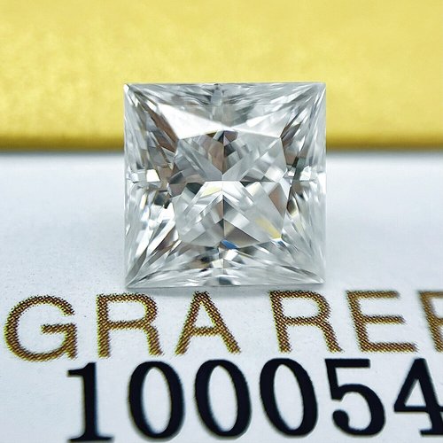 超白D色莫桑裸钻石公主方戒指镶嵌主石1克拉过钻笔有GRA证书