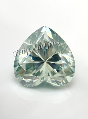 浅绿色心形100%莫桑石裸石带证书净度VVS1 925银饰品镶嵌配石