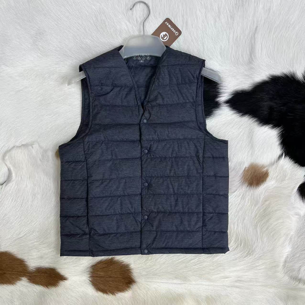 韩 户外服饰 内里填充70%鸭绒+30%聚酯纤维 男女情侣户外羽绒背心,男装,羽绒马甲,淘宝优惠券,粉丝福利购,淘宝优惠卷