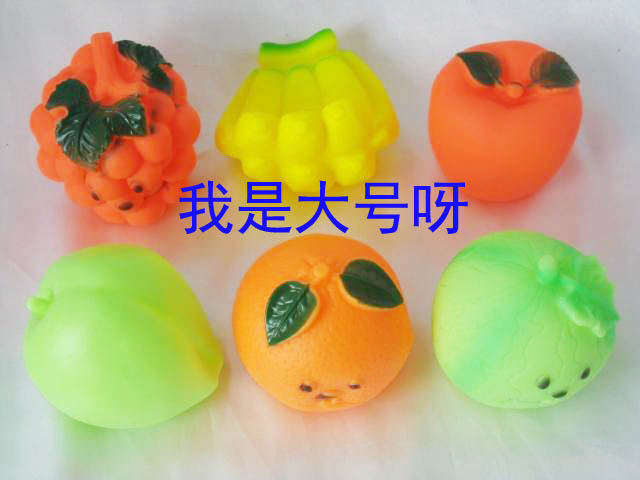 洗澡小黄鸭戏水玩具 婴儿认识小动物发声水果认知捏捏叫橡胶模型