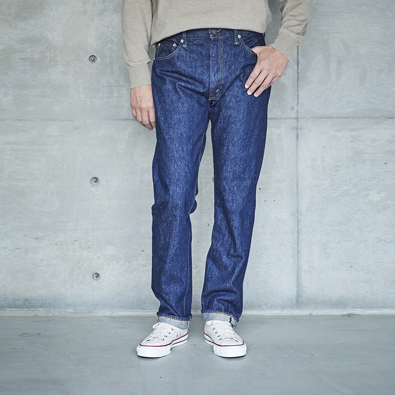 直筒修身水洗牛仔长裤黑深蓝