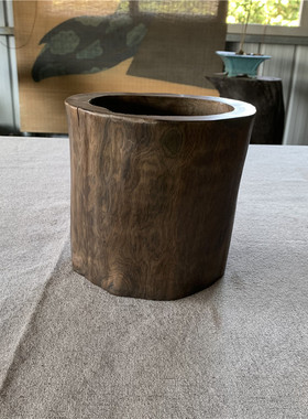 乌木香楠原木千年笔筒家居用品