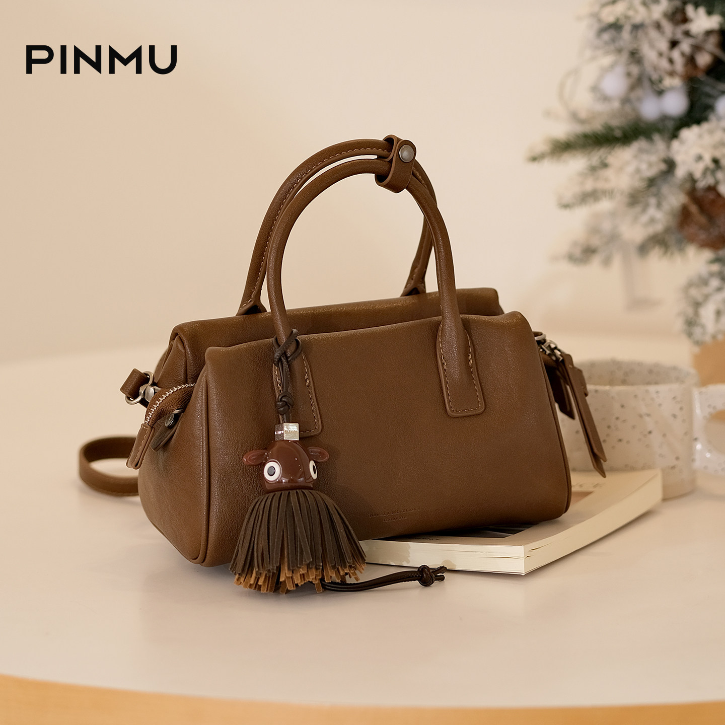 保龄球包包女式2026新款波士顿枕头包小众高级感单肩斜挎包手提包,箱包皮具/热销女包/男包,通用款女包,淘宝优惠券,粉丝福利购,淘宝优惠卷