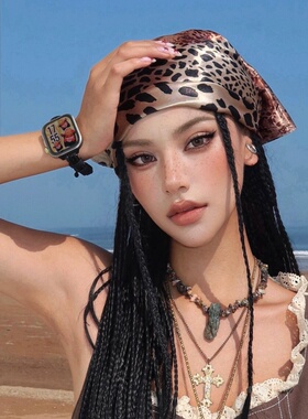 千禧辣妹豹纹包头丝巾