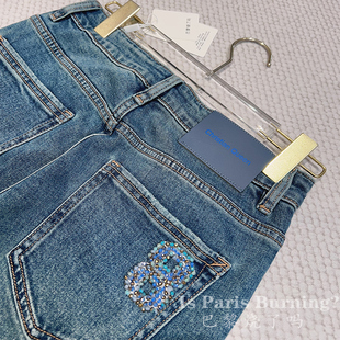 女 数字8烟管小直筒牛仔裤 穿过我家牛仔裤 不会看上别家一眼