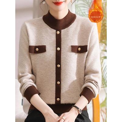 2025秋冬季妈妈小香风毛衣女一体绒针织打底衫中老年加绒加厚上衣