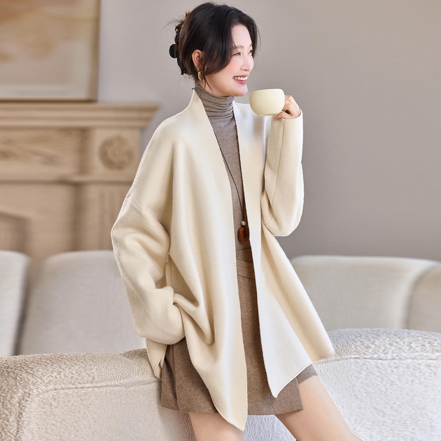 巨好看的早秋外套女2025新款今年流行爆款慵懒风松弛感中长款开衫