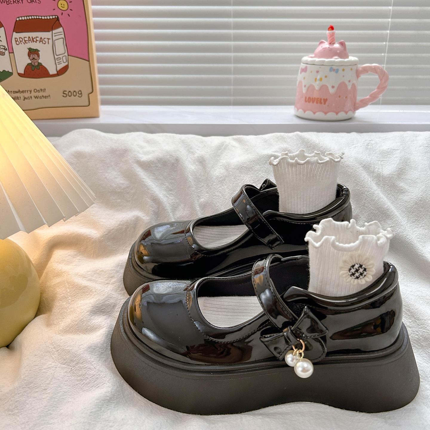 松糕玛丽珍小皮鞋女2025秋季新款日系学院风浅口厚底配裙子jk单鞋