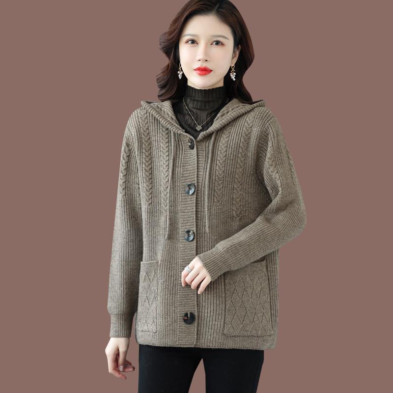 连帽粗线毛衣外套女春秋2024秋装新款外搭大码羊毛针织开衫羊绒衫