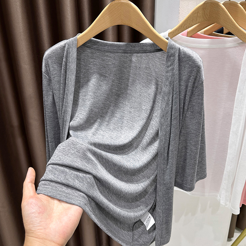 冰丝薄款灰色防晒短袖开襟外套外套女夏季配吊带外搭中袖针织空调