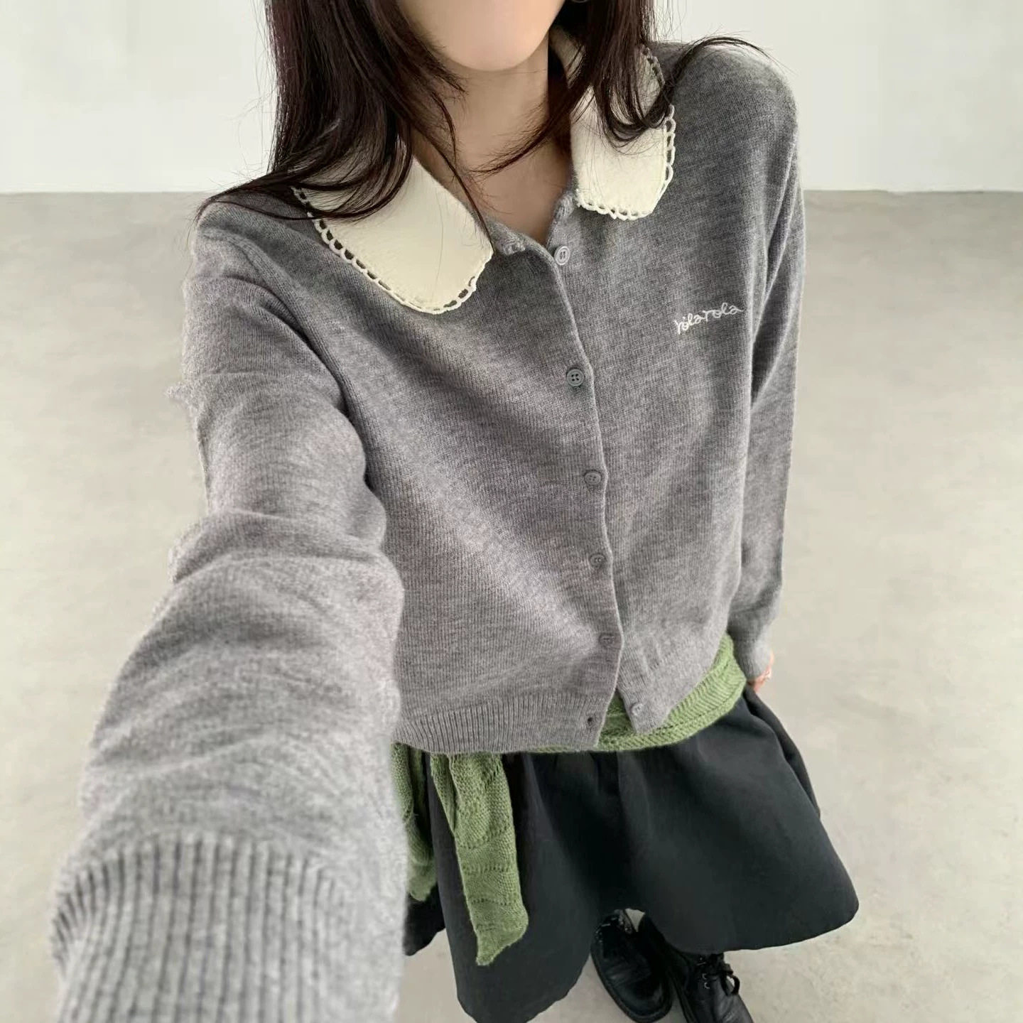广州十三行 品质货2026秋季新款减龄翻领针织开衫毛衣外套女纯色