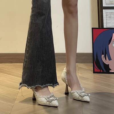 网红潮流年早春新款白色尖头单鞋