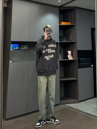 新款网红刺绣1977牛仔裤男款宽松百搭直筒长裤ins高街潮美式裤子