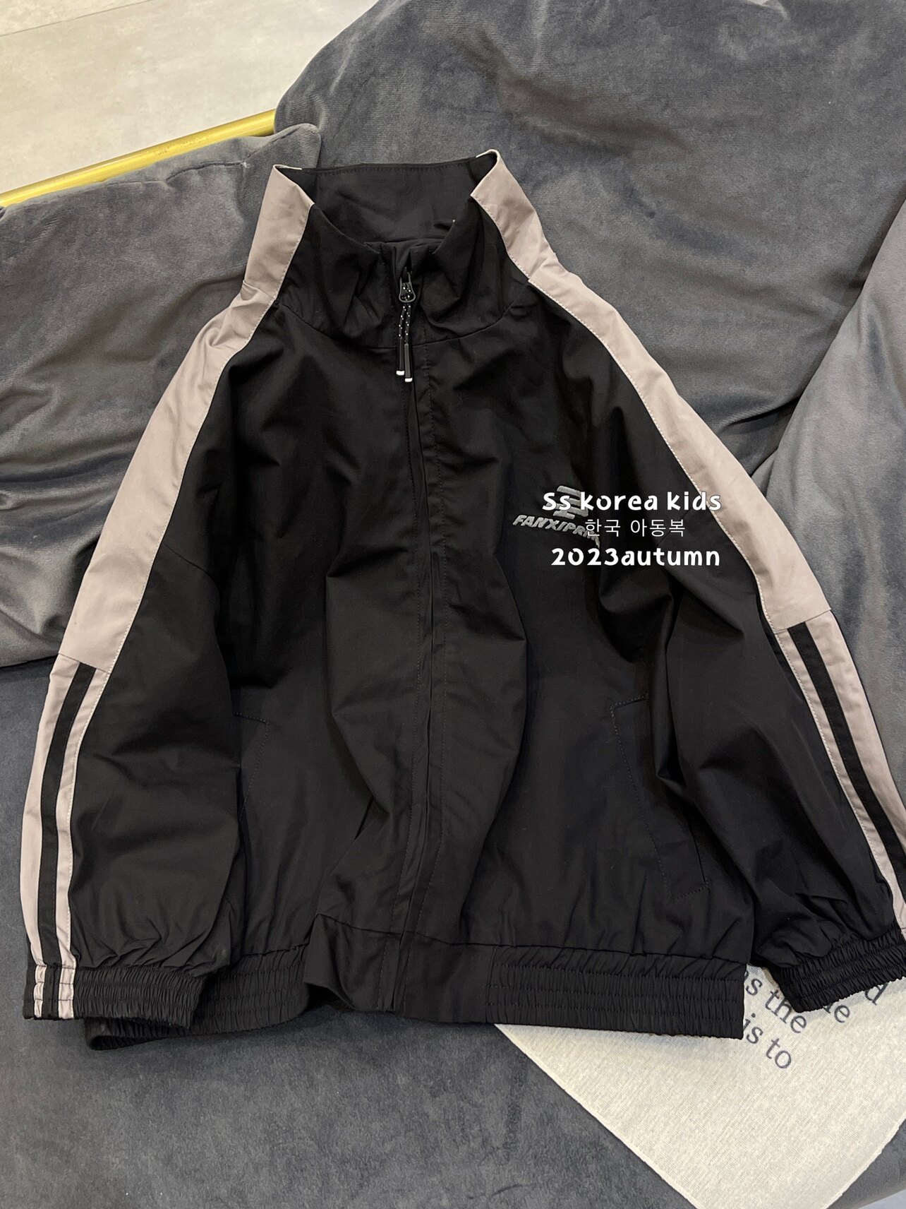 보라 한국 아동복 소년 재킷 2024 새로운 스타일 아동 재킷 가을 의류 소녀 유행 의류