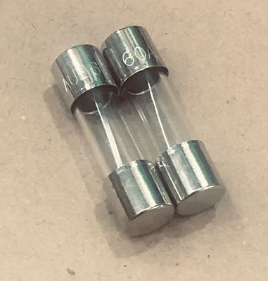 进口AUE 60A250V音响用保险丝,60A熔断器,10X38mm