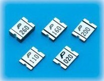 自恢复保险丝  聚鼎1812-2.6A   SMD1812P260TF 1 0个2.5元