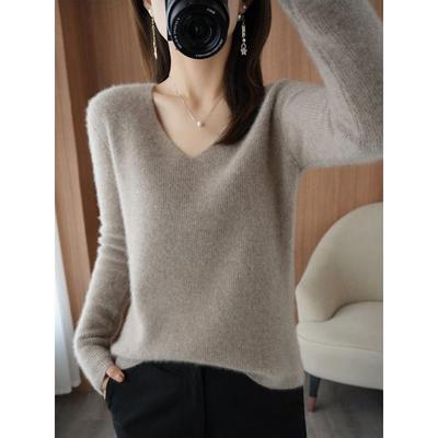 2024新款秋冬羊绒衫女式V领修身内衫套头针织底绒衫