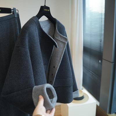 虫小小 轻奢羊绒羊毛撞色双面呢短款大衣女毛呢外套上衣秋冬A71K