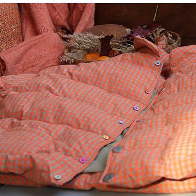 2025新冬款复古高密棉蜜桔豆绿色小翻领单排彩扣白鹅绒羽绒服女